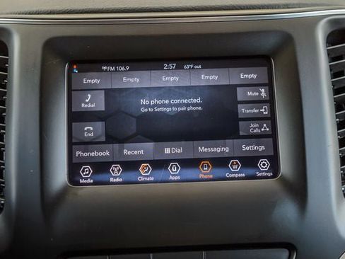 Used 2019 Jeep Cherokee Latitude Plus FWD image 22