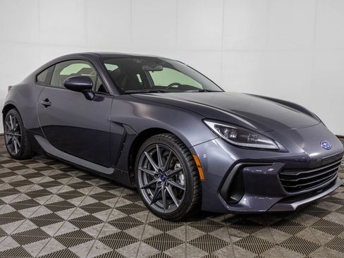 Used 2024 Subaru BRZ Limited RWD image 11