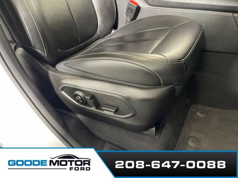 Used 2024 Jeep Grand Cherokee Limited 4xe AWD/4WD image 24