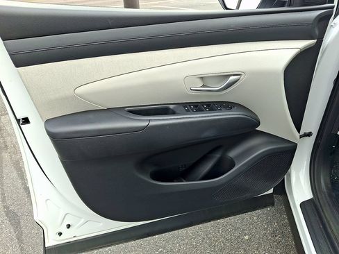 Used 2025 Hyundai Tucson SEL AWD/4WD image 15