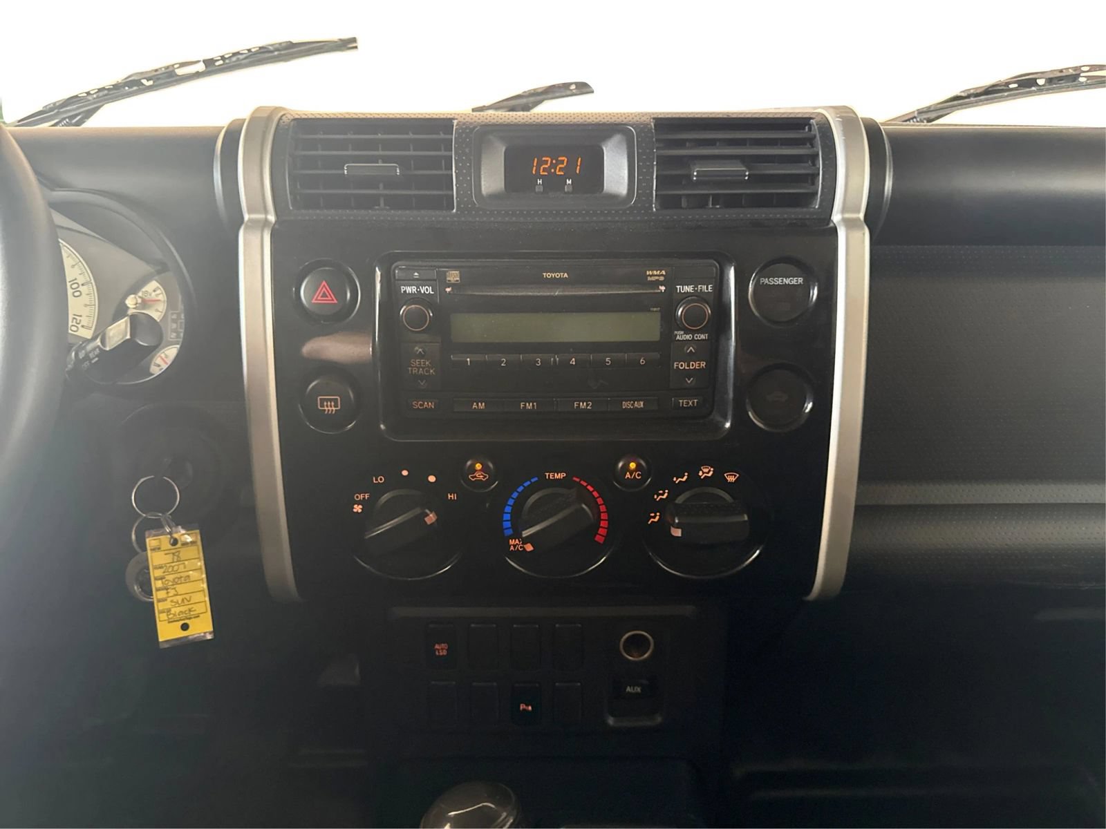 Used 2007 Toyota FJ Cruiser 2WD w/ Convenience Pkg image 14