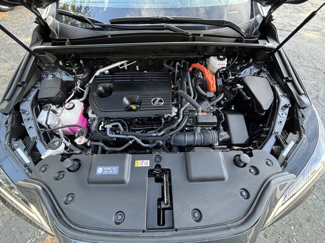 Used 2025 Lexus NX 350h AWD w/ Accessory Package (Z2) image 9