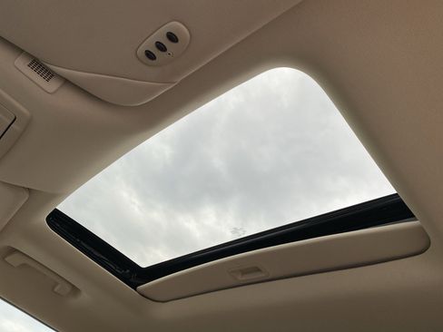 Used 2018 Ford Flex Limited w/ Equipment Group 301A image 8