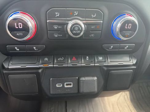 Used 2021 GMC Sierra 1500 Elevation AWD/4WD image 29