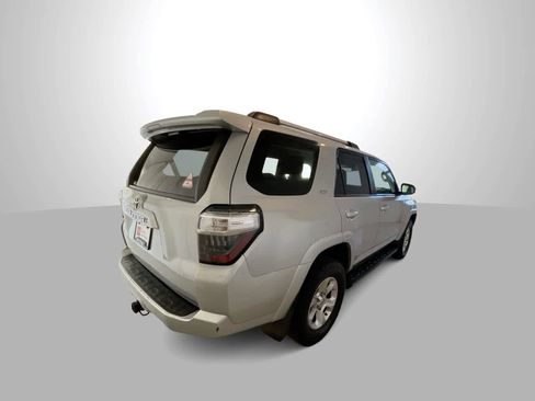 Used 2021 Toyota 4Runner SR5 image 8