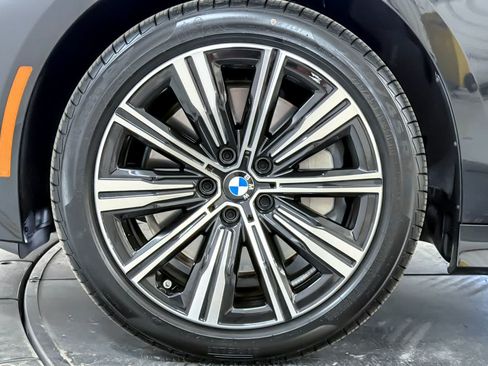 Used 2026 BMW 330i Sedan w/ Convenience Package RWD image 26
