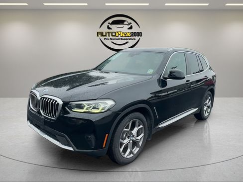Used 2022 BMW X3 sDrive30i w/ Premium Package 2 RWD image 3