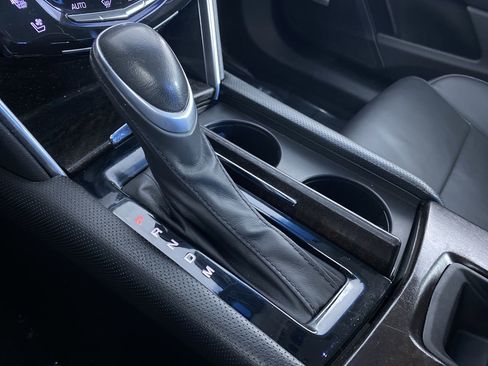 Certified 2018 Cadillac XTS Luxury image 8