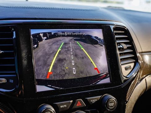 Used 2021 Jeep Grand Cherokee Trackhawk image 28