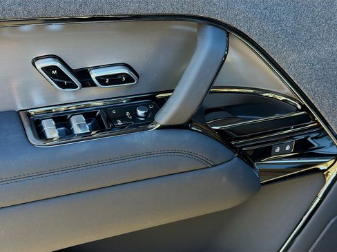 New 2026 Land Rover Range Rover Sport SE image 23