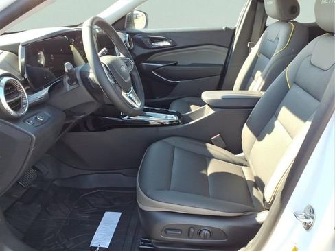 New 2026 Chevrolet Trax ACTIV w/ Driver Confidence Package image 14