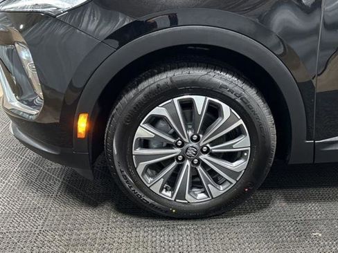 New 2025 Buick Envision Preferred image 11