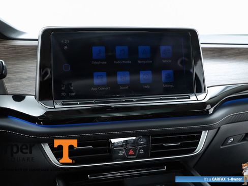 Used 2025 Volkswagen Atlas SEL Premium R-Line image 25