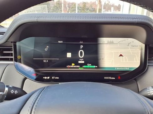 New 2026 Land Rover Range Rover SE AWD/4WD image 14
