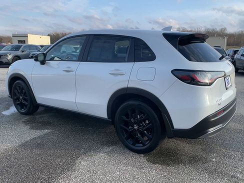 Used 2024 Honda HR-V Sport image 7