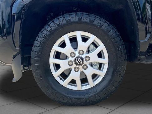 Used 2024 Toyota Tacoma SR5 RWD image 11