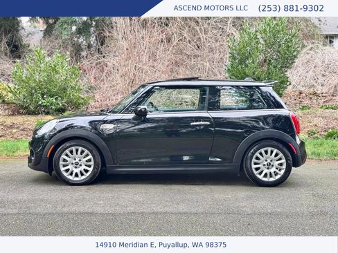 Used 2014 MINI Cooper S image 2