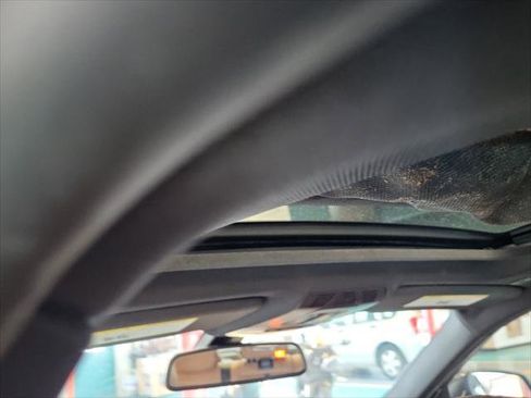 Used 2017 BMW 340i Sedan image 16