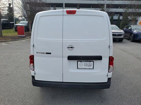Used 2020 Nissan NV200 S image 4