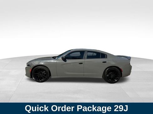 Used 2018 Dodge Charger SXT Plus w/ Quick Order Package 29J image 2