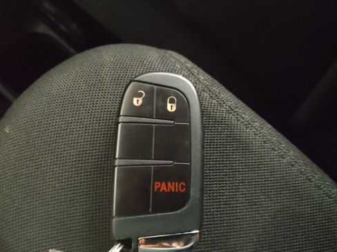Used 2021 Jeep Renegade Sport AWD/4WD image 32
