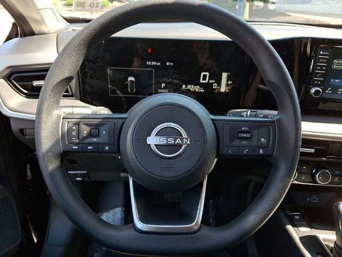 Certified 2025 Nissan Kicks S AWD/4WD image 21