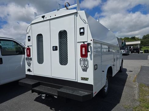 New 2025 Chevrolet Express 3500 w/ Power Convenience Package RWD image 5