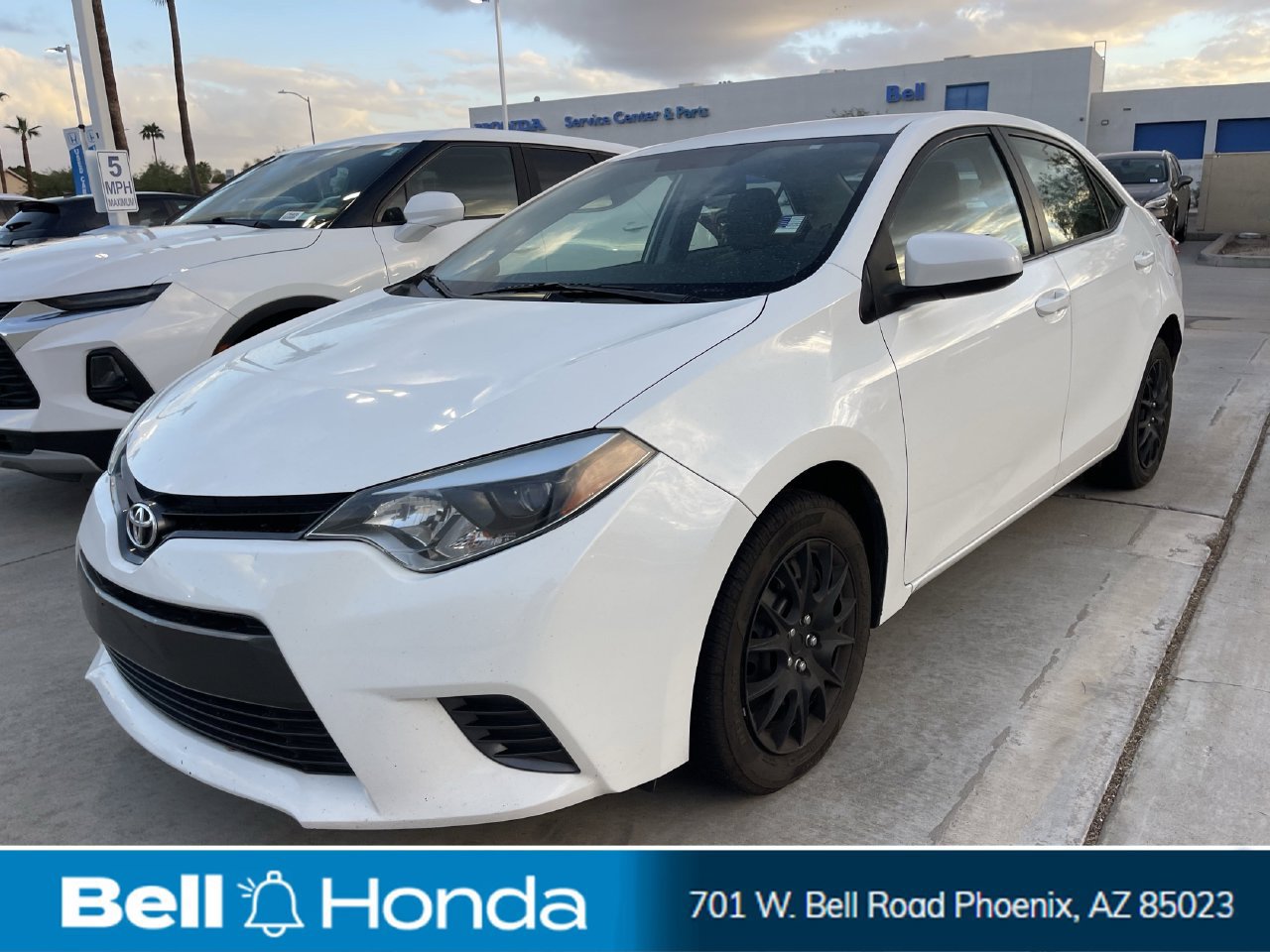 Used 2016 Toyota Corolla LE FWD image 1