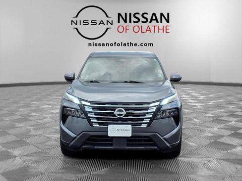 Used 2024 Nissan Rogue SV AWD/4WD image 32