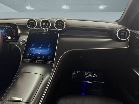 Certified 2024 Mercedes-Benz GLC 300 GLC 300 image 25