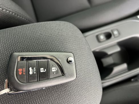 Used 2024 Toyota Corolla LE FWD image 35
