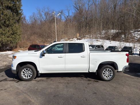 Used 2023 Chevrolet Silverado 1500 LT image 6