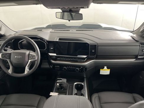 New 2026 Chevrolet Silverado 1500 LT Trail Boss w/ Safety Package AWD/4WD image 17