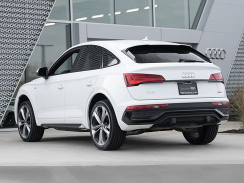 Certified 2023 Audi Q5 2.0T Prestige w/ Prestige Package image 5