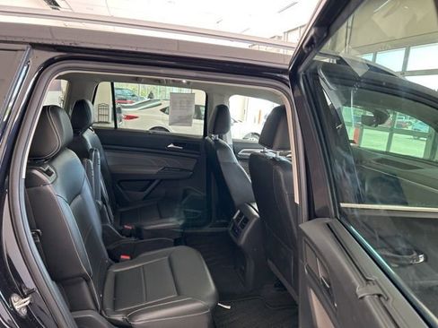 Used 2022 Volkswagen Atlas SEL AWD/4WD image 19