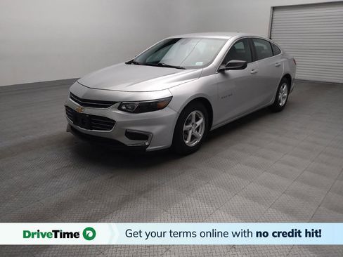 Used 2018 Chevrolet Malibu LS FWD image 1
