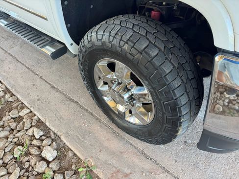 Used 2018 GMC Sierra 3500 SLT w/ Duramax Plus Package image 30