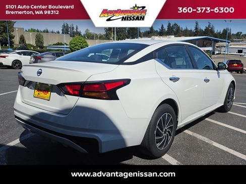Used 2021 Nissan Altima 2.5 S FWD image 5