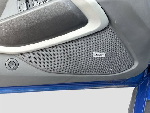 Used 2022 Chevrolet Camaro LT w/ Technology Package image 19