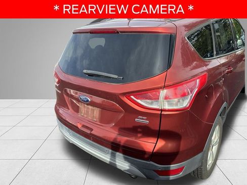 Used 2015 Ford Escape SE w/ Equipment Group 201A AWD/4WD image 5