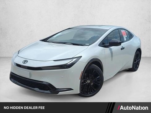 New 2026 Toyota Prius Plug-In Hybrid FWD image 1