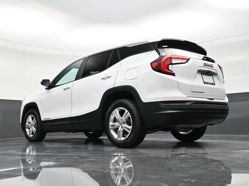Used 2022 GMC Terrain SLE FWD image 23