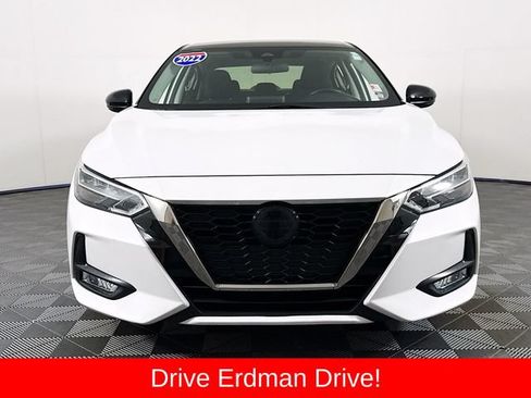 Used 2022 Nissan Sentra SR FWD image 2