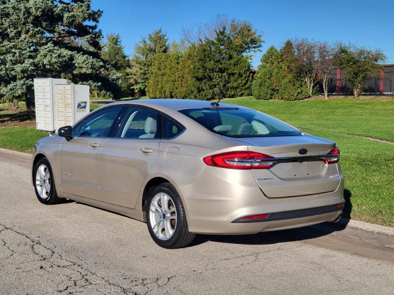 Used 2018 Ford Fusion S FWD image 2