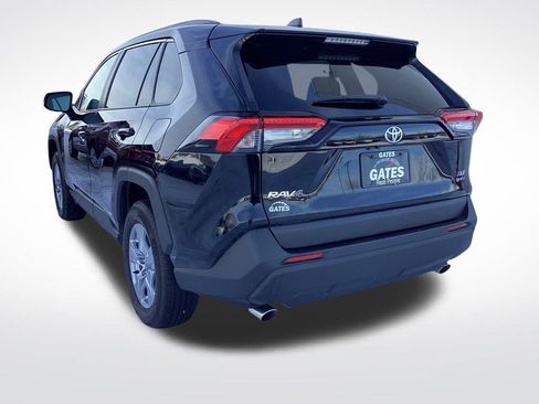 Used 2025 Toyota RAV4 XLE image 7