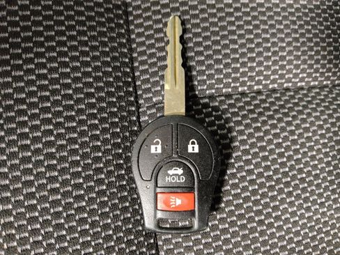 Used 2019 Nissan Versa SV FWD image 32