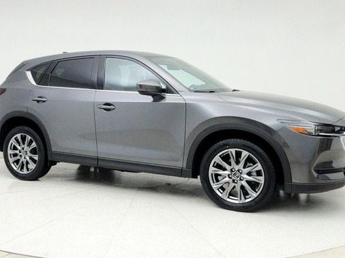 Used 2019 MAZDA CX-5 Signature image 3