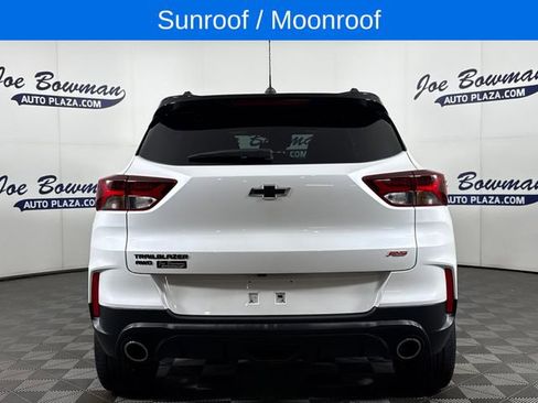 Used 2023 Chevrolet TrailBlazer RS w/ Sun and Liftgate Package AWD/4WD image 7