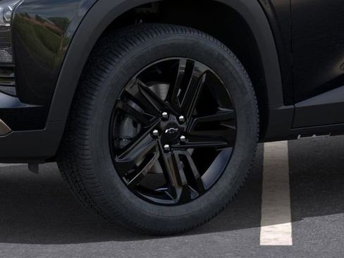 New 2026 Chevrolet Trax ACTIV w/ Sunroof Package FWD image 9