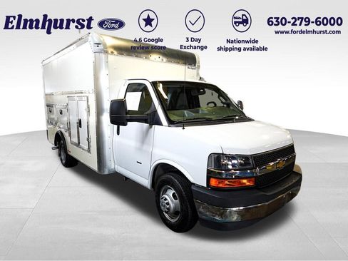 Used 2022 Chevrolet Express 3500 w/ Power Convenience Package RWD image 1